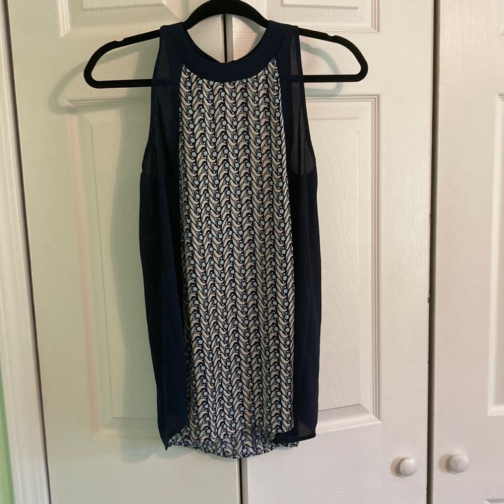 Blue and white top